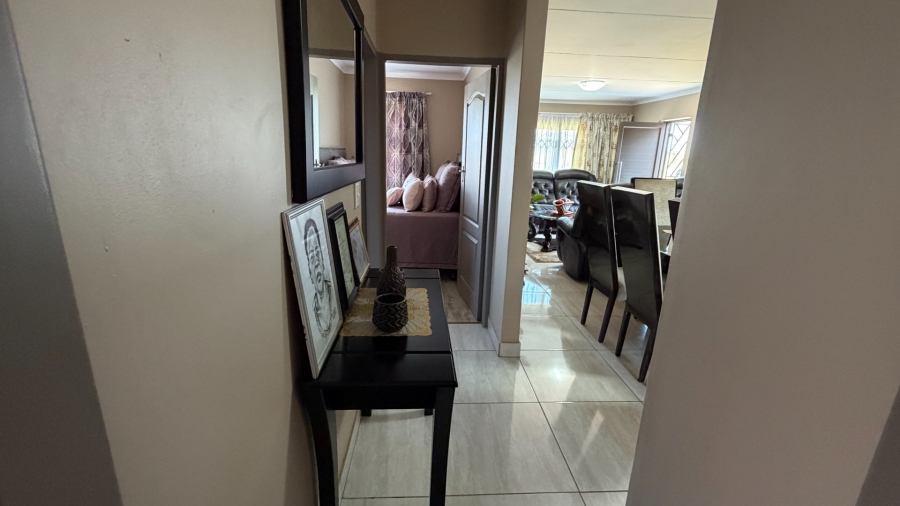  Bedroom Property for Sale in Ellaton North West